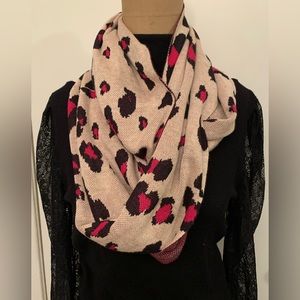 New Chicos Animal  Print Infinity knit Scarf
